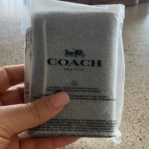 Coach Black Textured Leather Flap Card Wallet - Picture 5 of 5